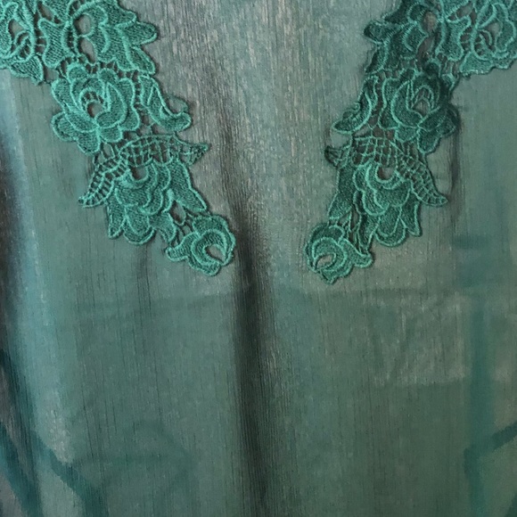 Sheer top - Picture 2 of 2